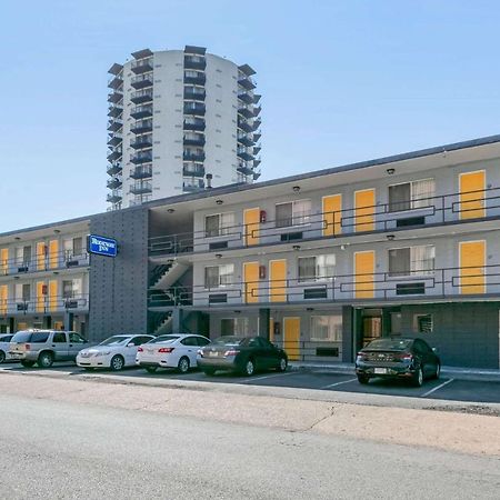 Rodeway Inn Мемфис Экстерьер фото