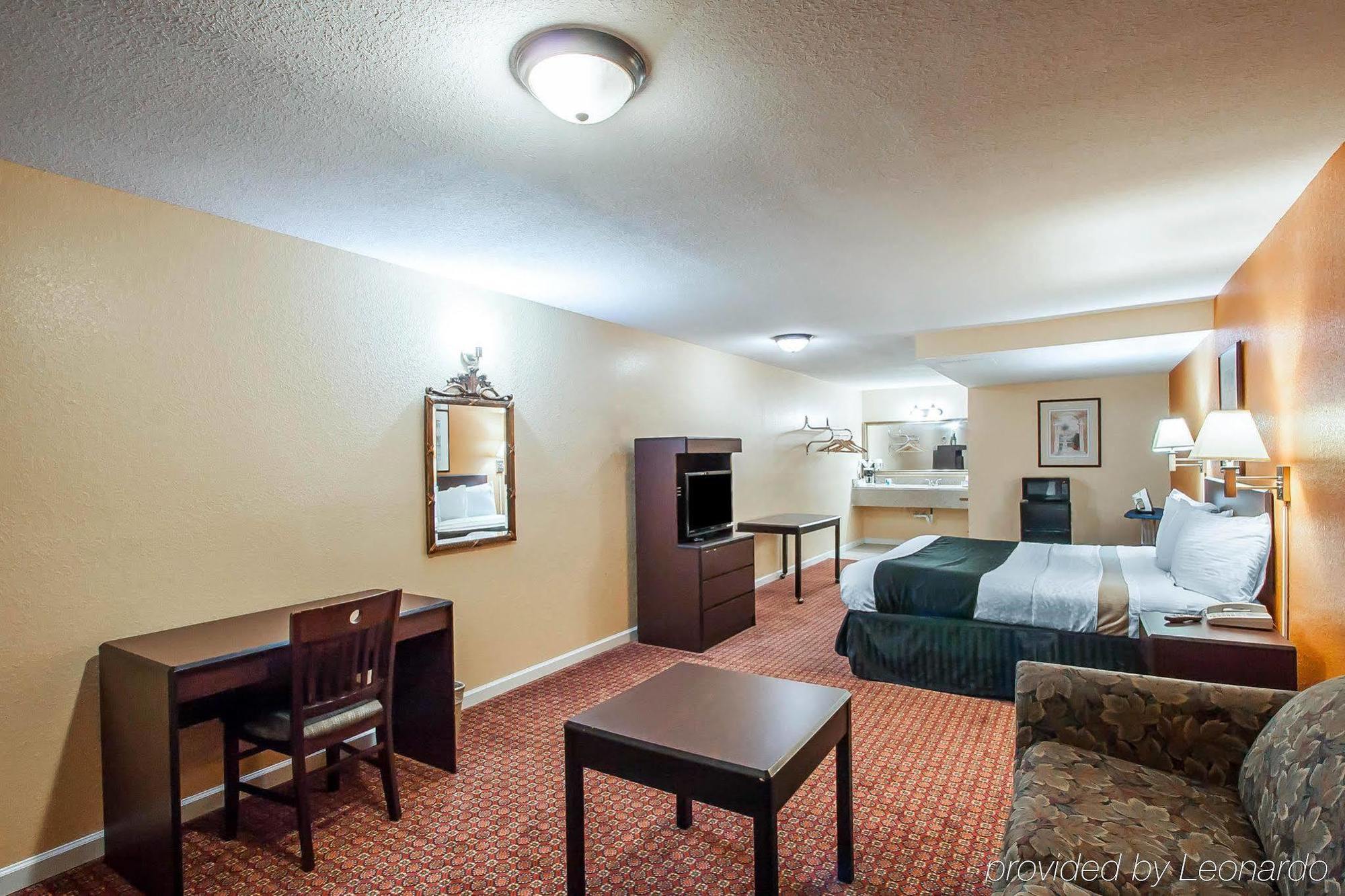 Rodeway Inn Мемфис Экстерьер фото