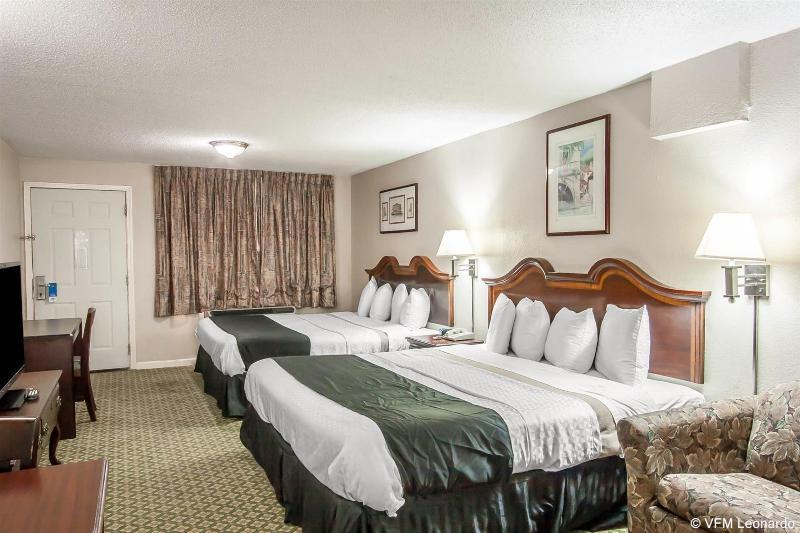 Rodeway Inn Мемфис Экстерьер фото