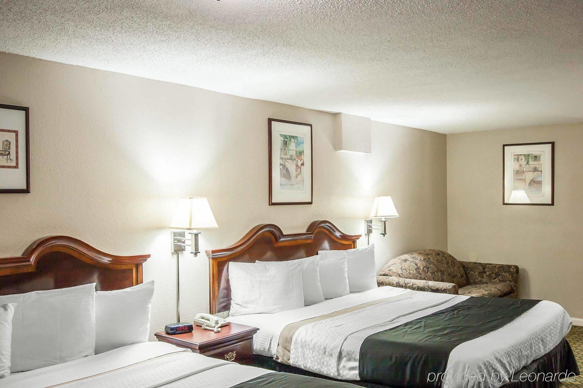 Rodeway Inn Мемфис Экстерьер фото