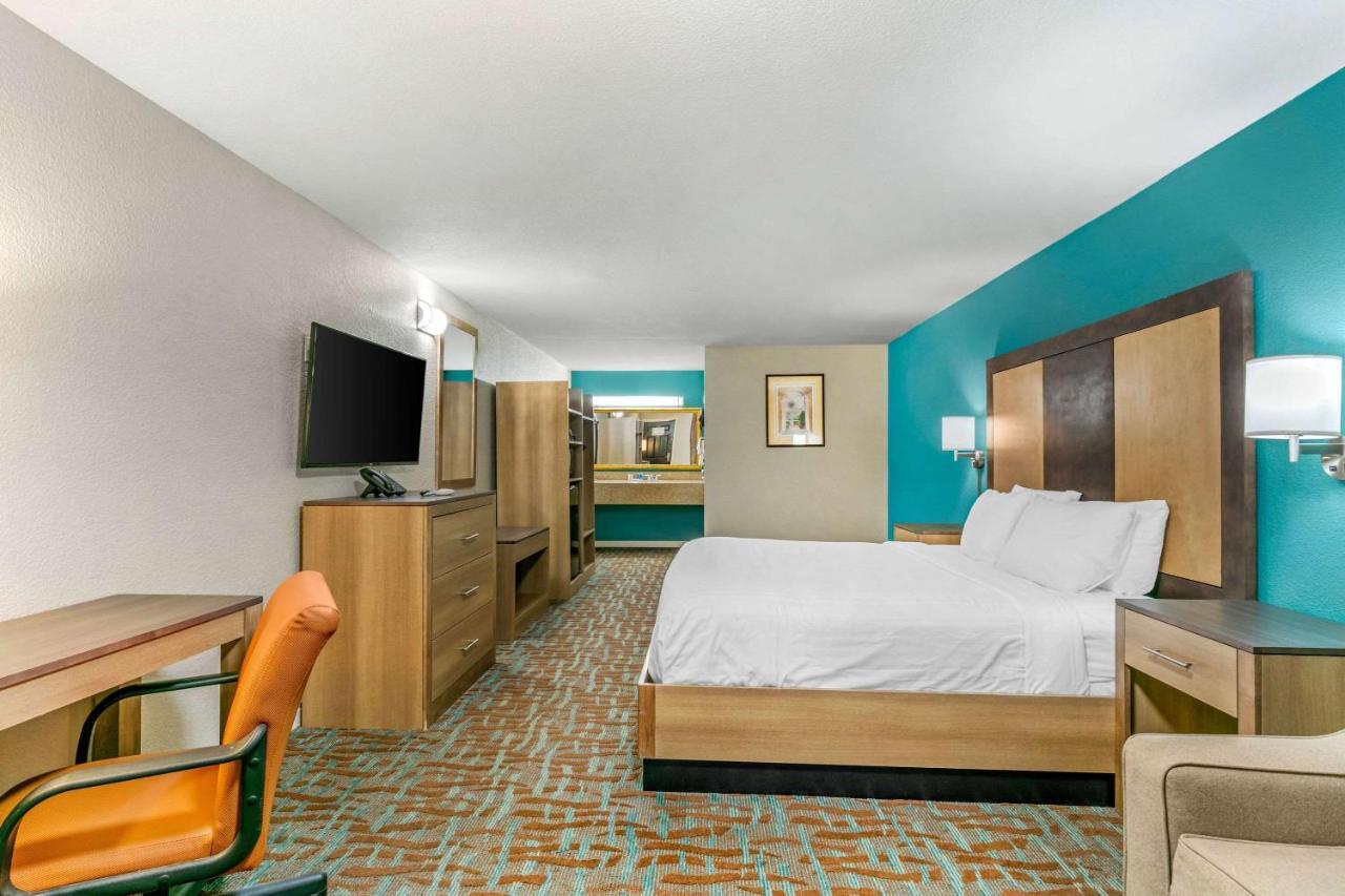 Rodeway Inn Мемфис Экстерьер фото